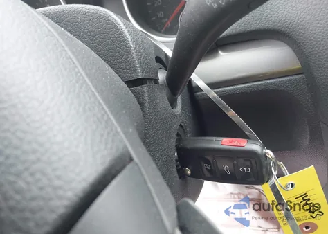 2014 Volkswagen Golf 2.0L Tdi from USA, damaged, VIN WVWDM7AJ4EW002327